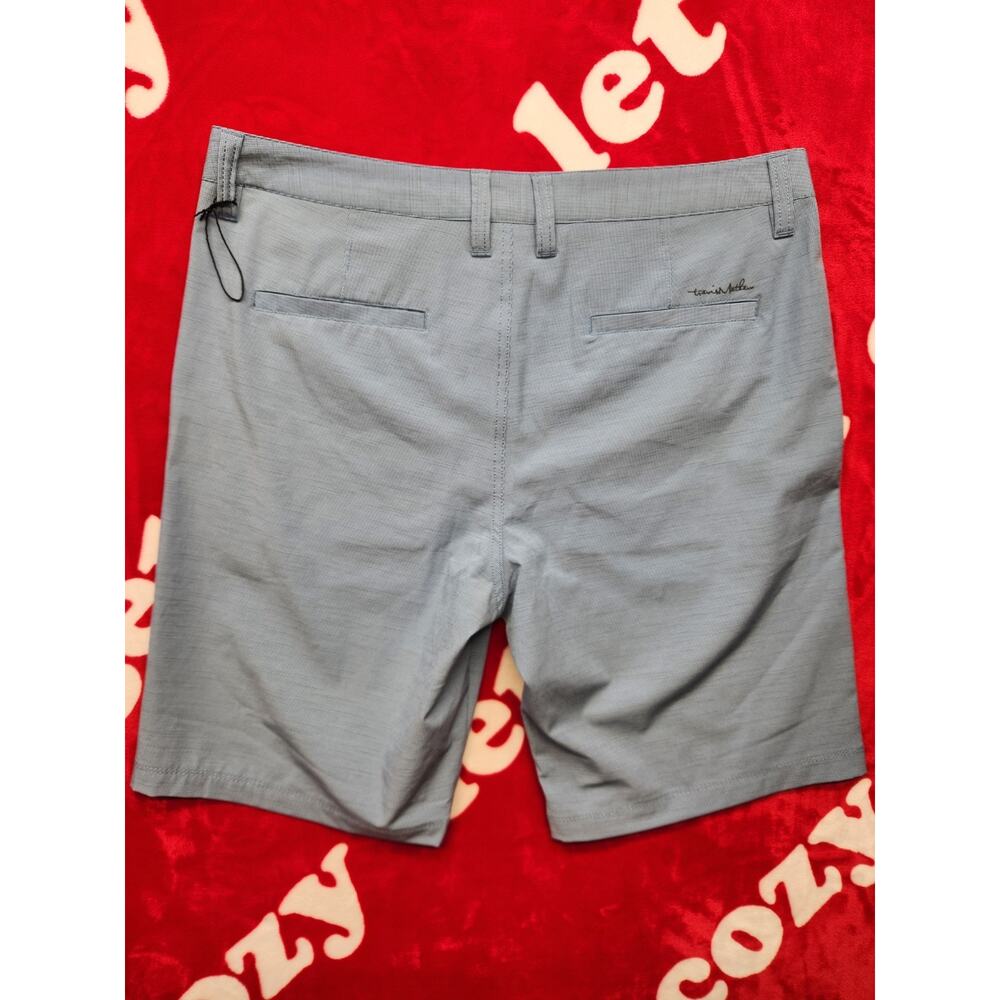TravisMathew Golf Shorts Men’s Size 36 Blue Performance Stretch Casual Flat... - Picture 6 of 7